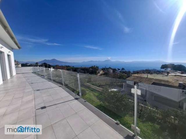Appartamento arredato Posillipo