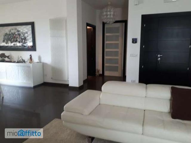Appartamento arredato Rosolini