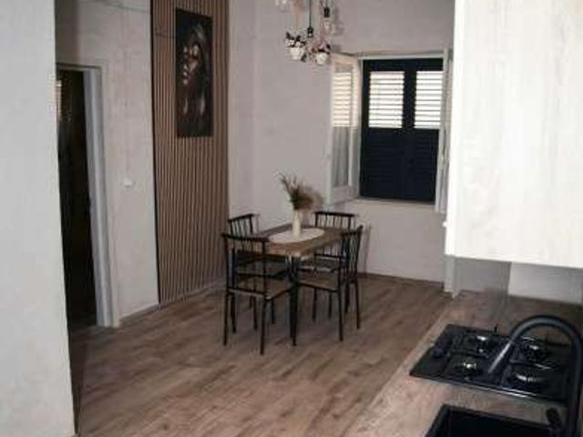 Appartamento arredato Rosolini