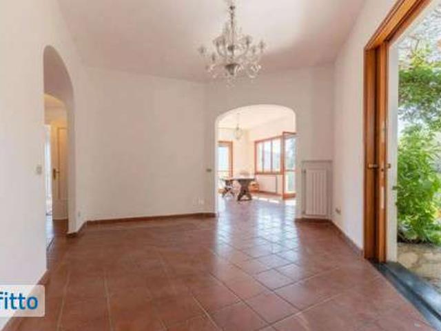 Appartamento arredato Rapallo