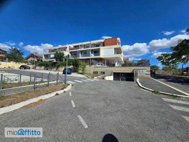 Appartamento arredato Trigoria, spinaceto, tor de cenci, vallerano