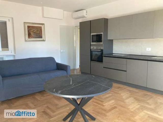 Appartamento arredato Trieste, salario