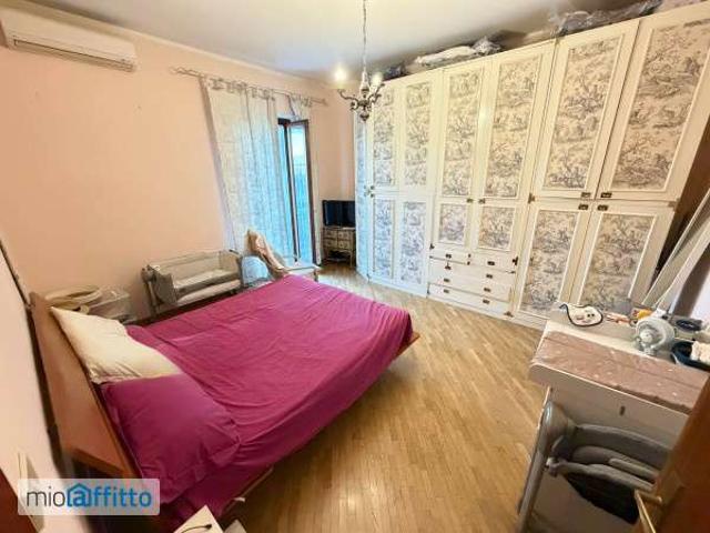 Appartamento arredato Trieste, salario