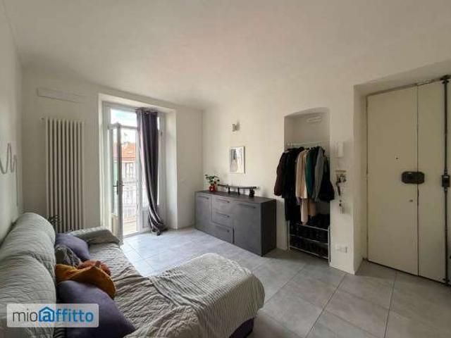 Appartamento arredato Vanchiglia