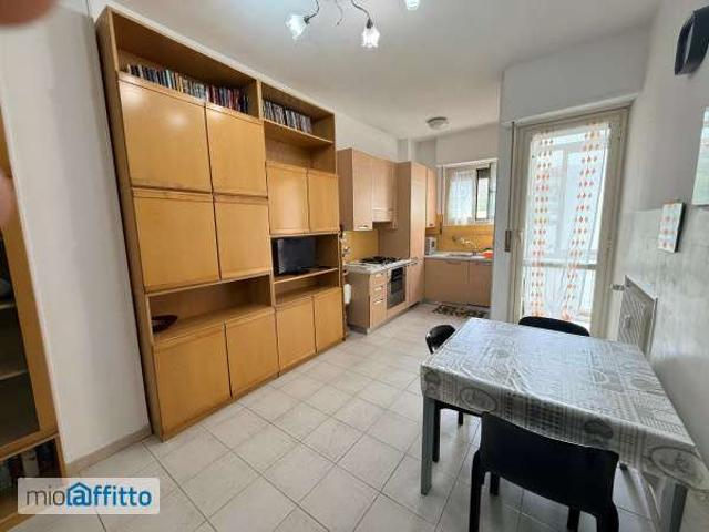 Appartamento arredato Vanchiglia