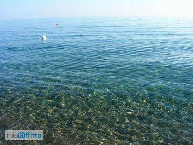 Appartamento arredata con terrazzo Marina di mandatoriccio