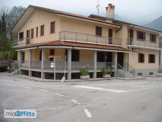 Appartamento arredata con terrazzo Gerchia