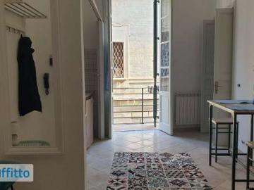 Bilocale arredato Centro centro storico
