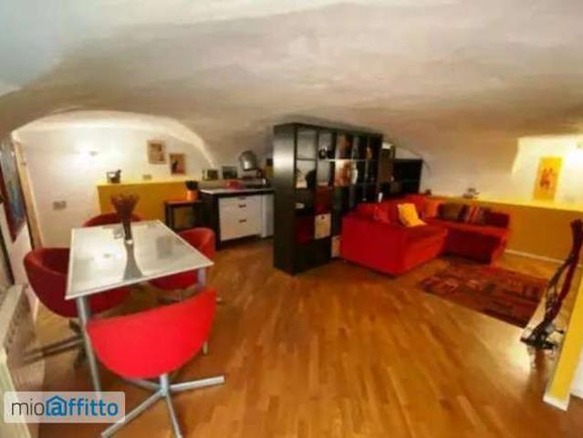 Appartamento arredata Centro storico de ferrari