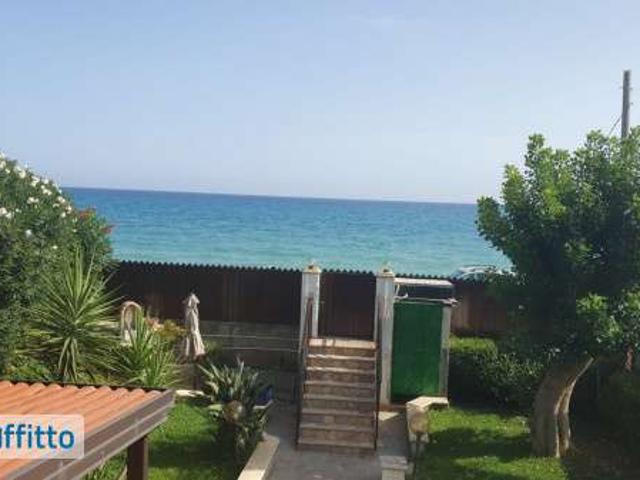 Appartamento arredata Simeri mare