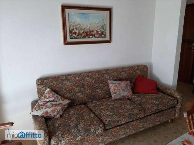 Appartamento arredata Villamarina mare