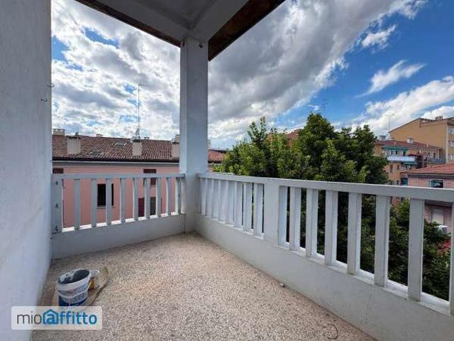 Appartamento con terrazzo Bolognina