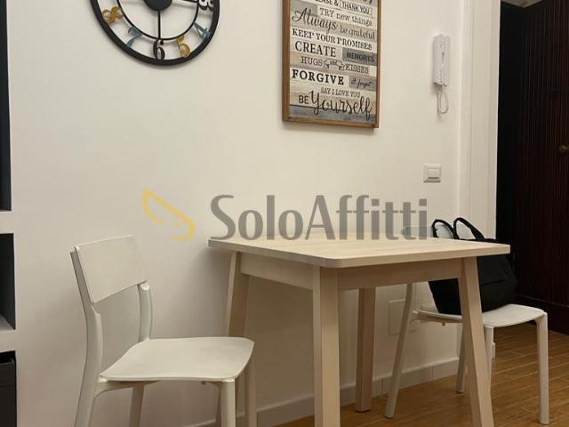 Appartamento Bilocale a Chiaia, Napoli