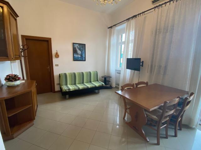 Appartamento Bilocale a Sestri Levante