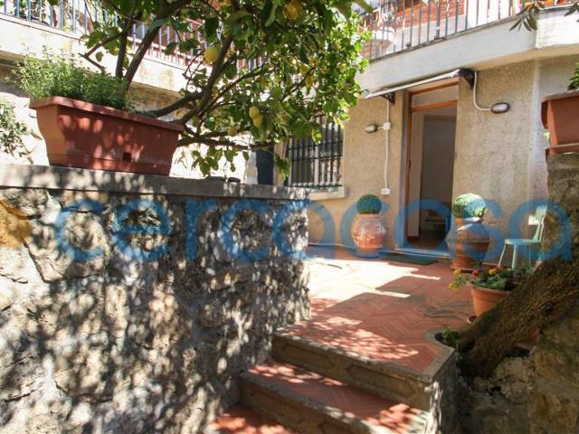 Appartamento Bilocale in affitto a Lerici