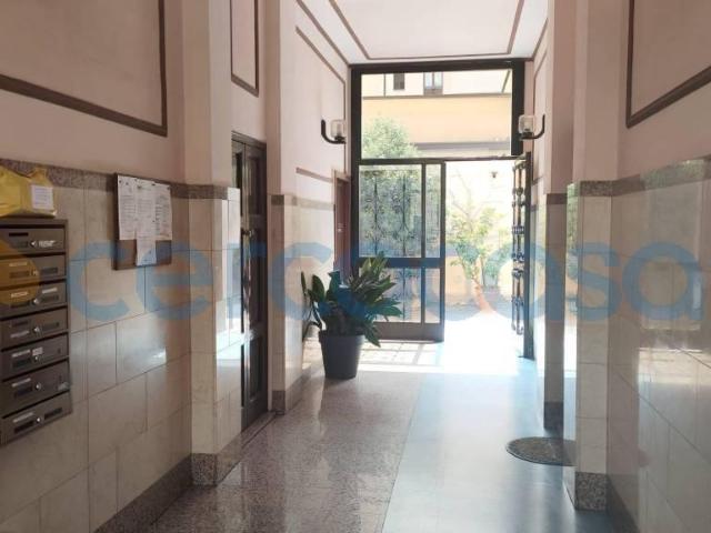 Appartamento Bilocale in affitto in Via Ferrante Aporti 22, Milano