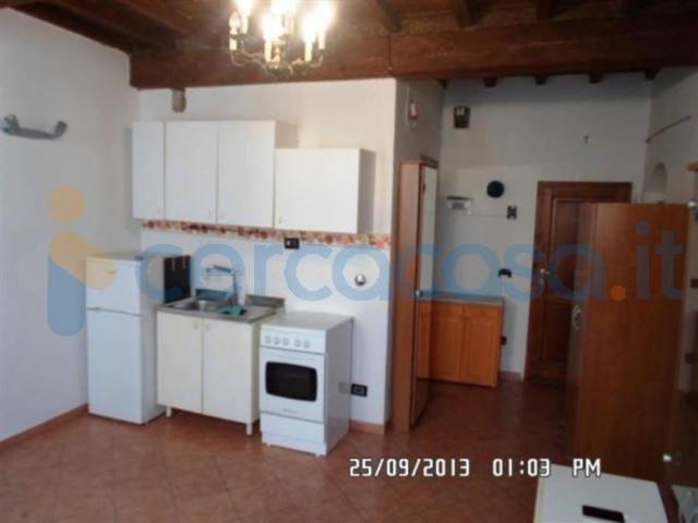 Appartamento Bilocale in affitto in Borgo Ognissanti, Firenze