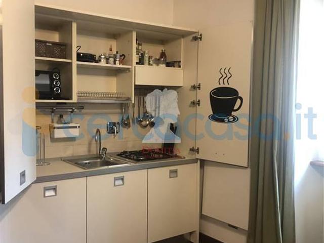 Appartamento Bilocale in ottime condizioni, in affitto in Via Garibaldi, Roma