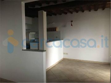 Appartamento Bilocale in ottime condizioni, in affitto in Capannori Colognora, Capannori