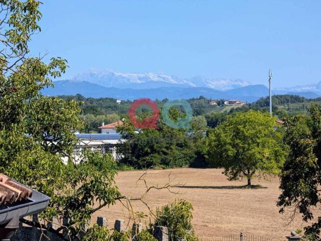 Appartamento buono stato, primo piano, Centro, San Giovanni al Natisone