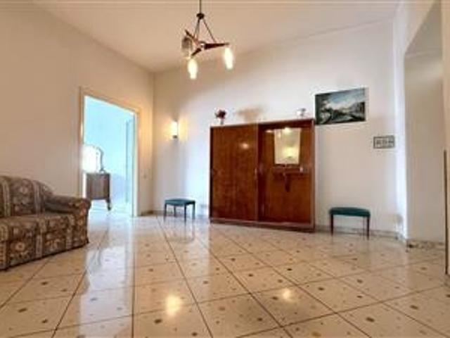 Appartamento da ristrutturare di 150 mq