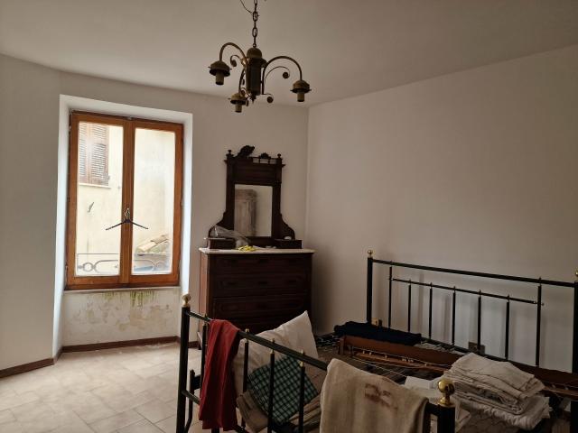Appartamento da ristrutturare in via duca degli abruzzi 73, Lugnano in Teverina