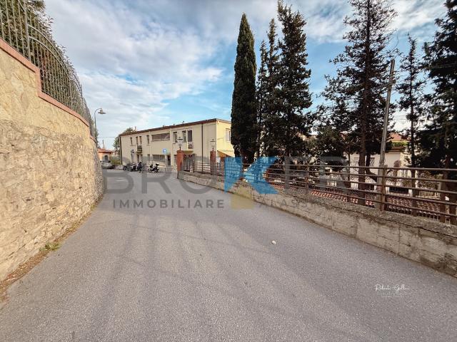 Appartamento da ristrutturare in via michelangelo 8, Alassio