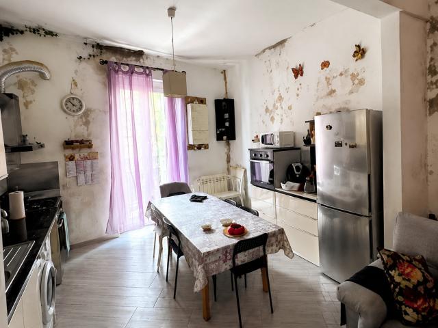 Appartamento da ristrutturare in via tonale 29/7, Genova