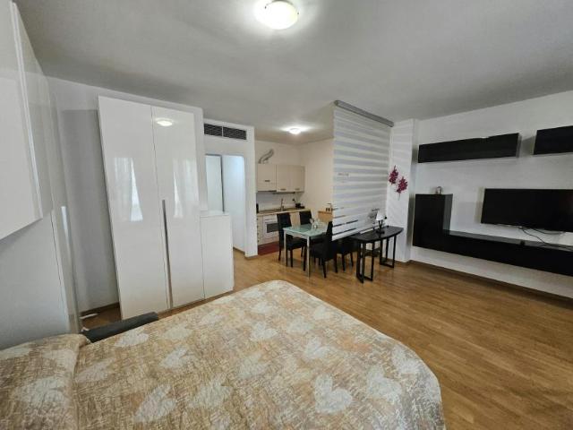 Appartamento Desio Desio 20832 ELS103654929