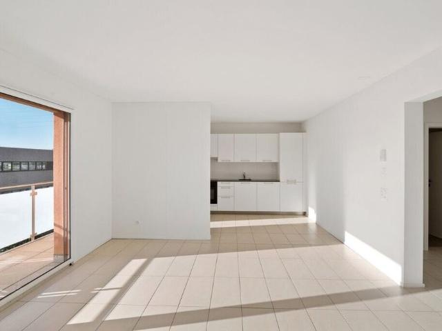 Appartamento di 3.5 locali in zona strategica con giardino
