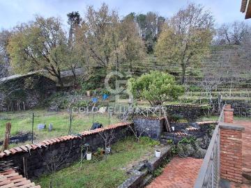 Appartamento di 100 mq a Milo