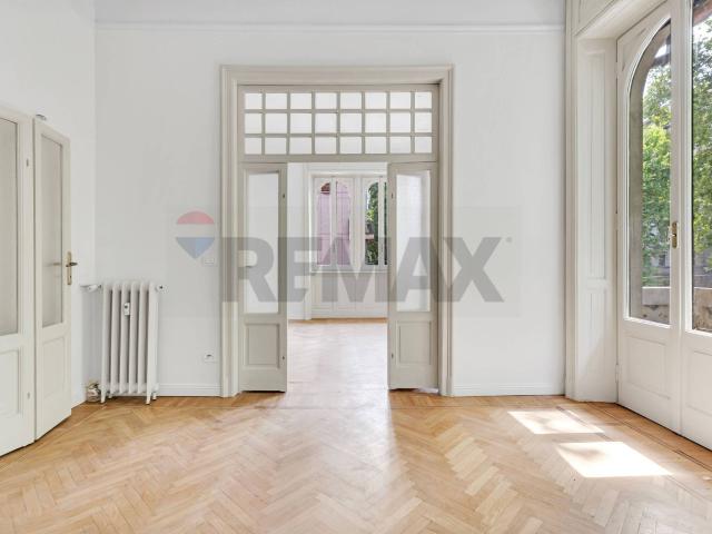 Appartamento di 126 mq a Milano