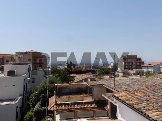 Appartamento di 120 mq a Catania