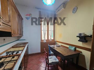 Appartamento di 135 mq a Salerno
