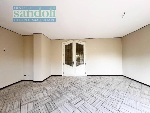 Appartamento di 150 mq a Vercelli