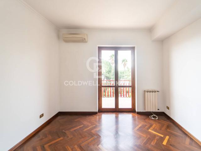 Appartamento di 234 mq a Acireale