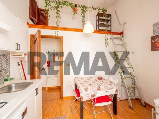 Appartamento di 58 mq a Napoli