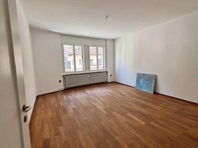 Appartamento di 5.5 locali al 2° piano nel centro di Biasca