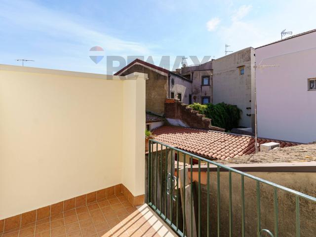 Appartamento di 60 mq a Aci Castello