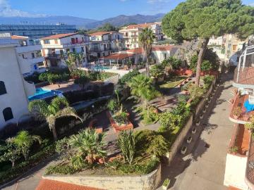 Appartamento di 66 mq a Giardini Naxos