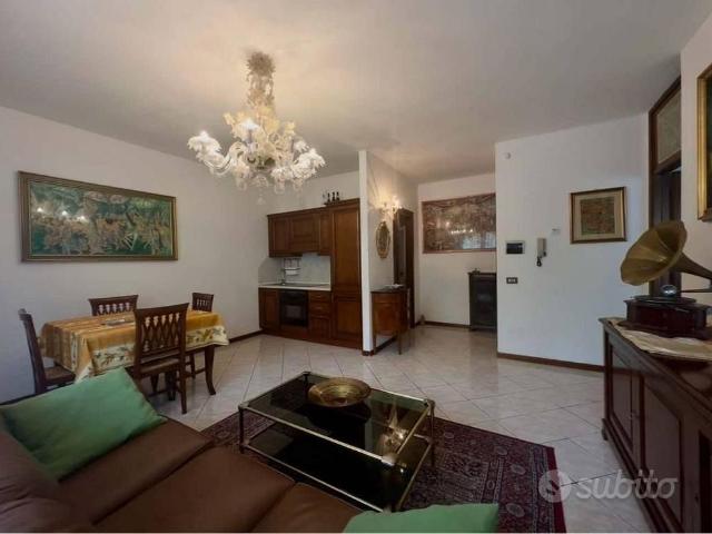 Appartamento di 70 m² con 2 locali a Gardone Rivie