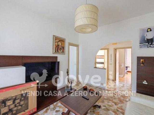 Appartamento di 75 m con 3 locali e posto auto in vendita a Azzate [rif. DV 13856 1]