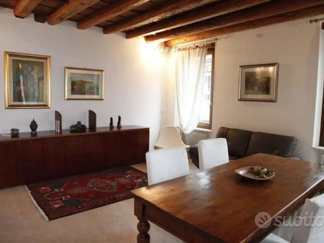 Appartamento di 80 m² con 3 locali a Verona