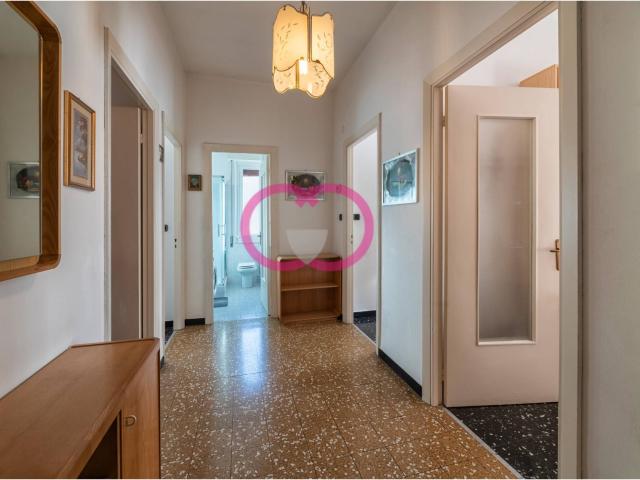 Appartamento di 89 mq a Varazze