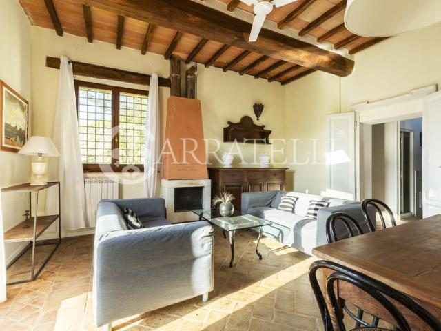 Appartamento di oltre 120 mq all’interno di un casale in cam. 123m² San Quirico d'Orcia