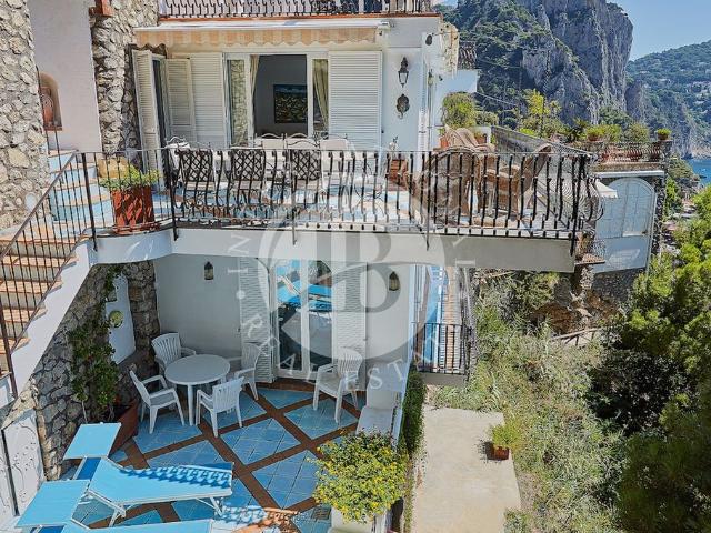 Appartamento di lusso di 100 m² in vendita Capri, Napoli, Campania