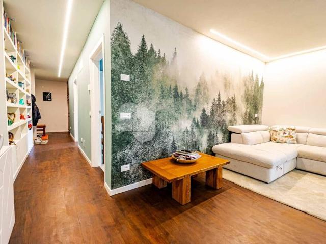 Appartamento di lusso di 130 m² in vendita Via del Palazzin, 20, Giustino, Trentino Alto Adige