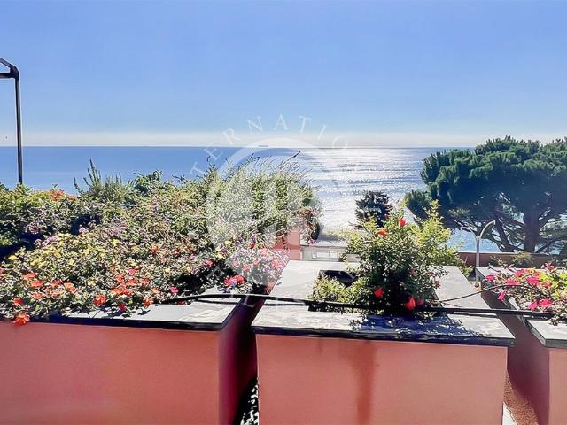 Appartamento di lusso di 179 m² in vendita Varazze, Liguria