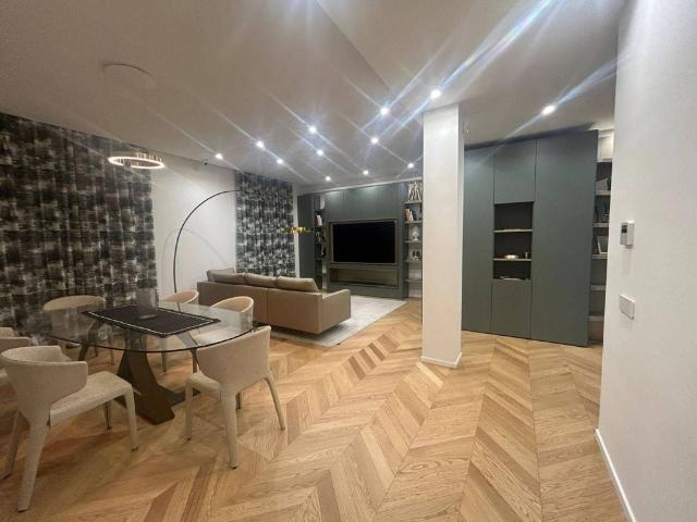 Appartamento di lusso di 182 m² in vendita Via Giuseppe La Farina, Palermo, Sicilia