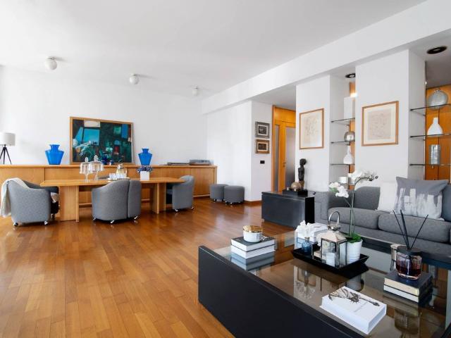 Appartamento di lusso di 207 m² in vendita Viale Severino Boezio, Milano, Lombardia